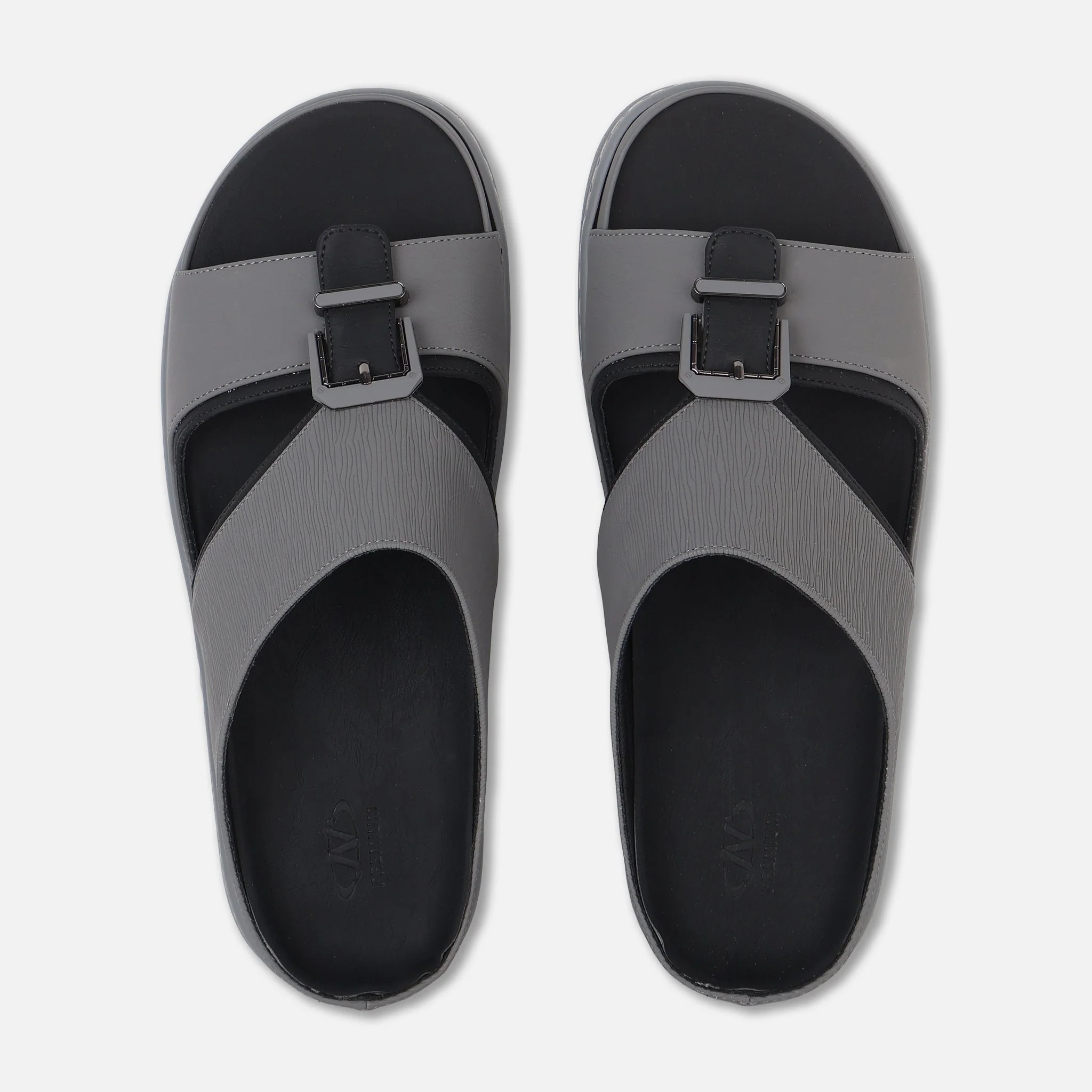Men Arabic Slippers - Image 3