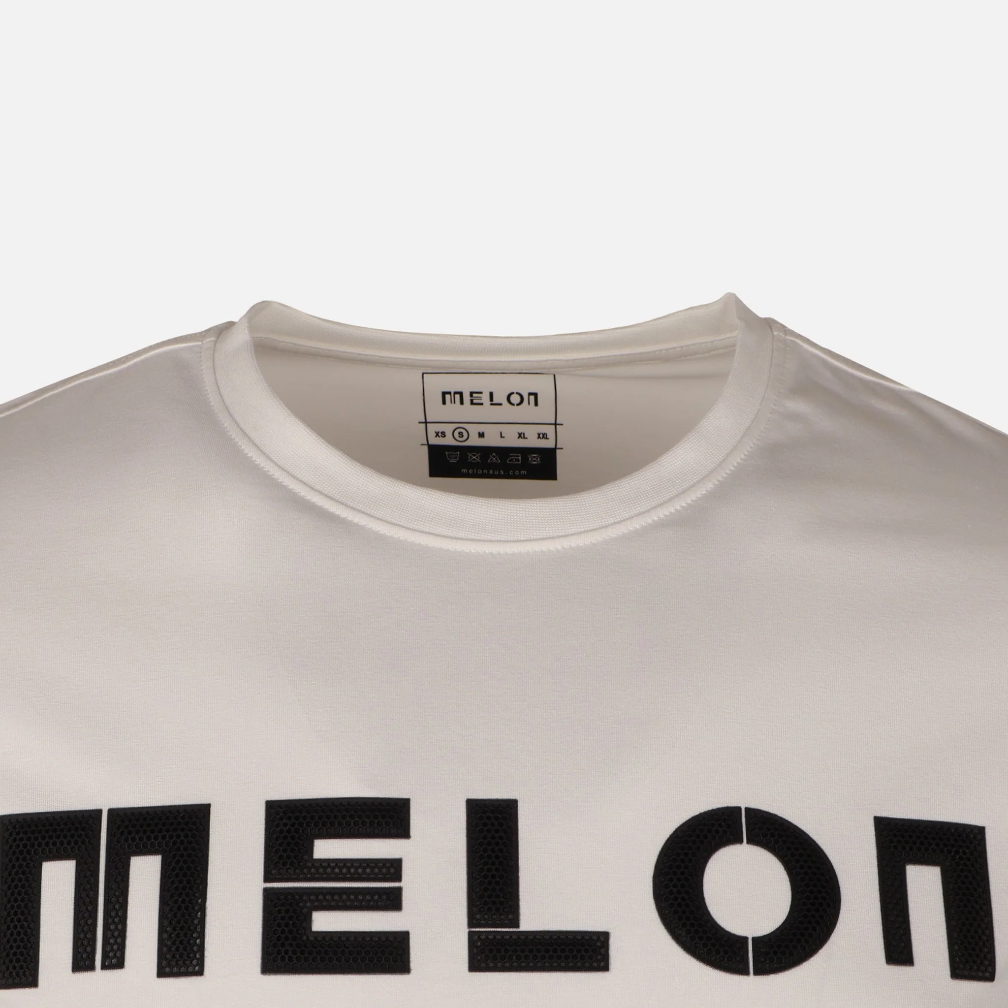 Men Basic T-Shirt Round Neck - Image 4