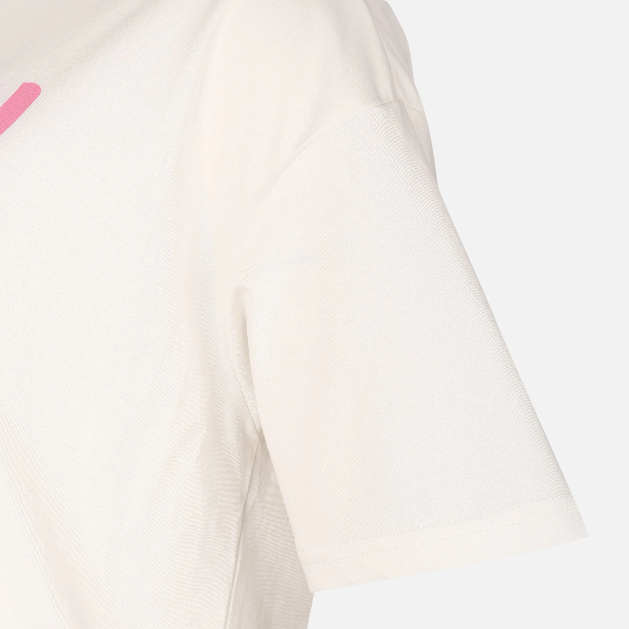 Women Fashion T-Shirt - Image 4